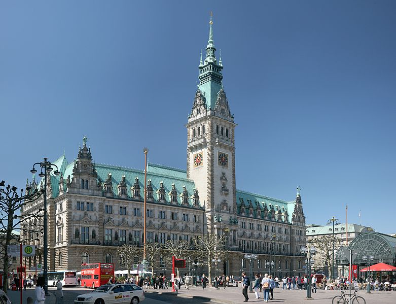 HAMBURGO CIUDAD MONUMENTOS CRUCEROS ESCALA DESDE HAMBURG